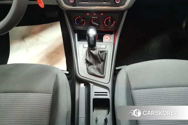 Volkswagen Lavida id 4208797 из Китая 17