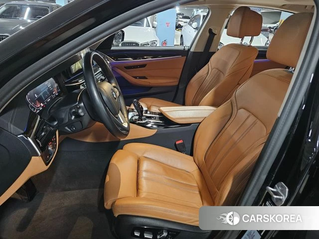 BMW 5 Series (G30) id 3838859 из Кореи 20