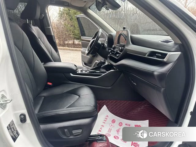 Toyota Highlander id 4257599 из Китая 18
