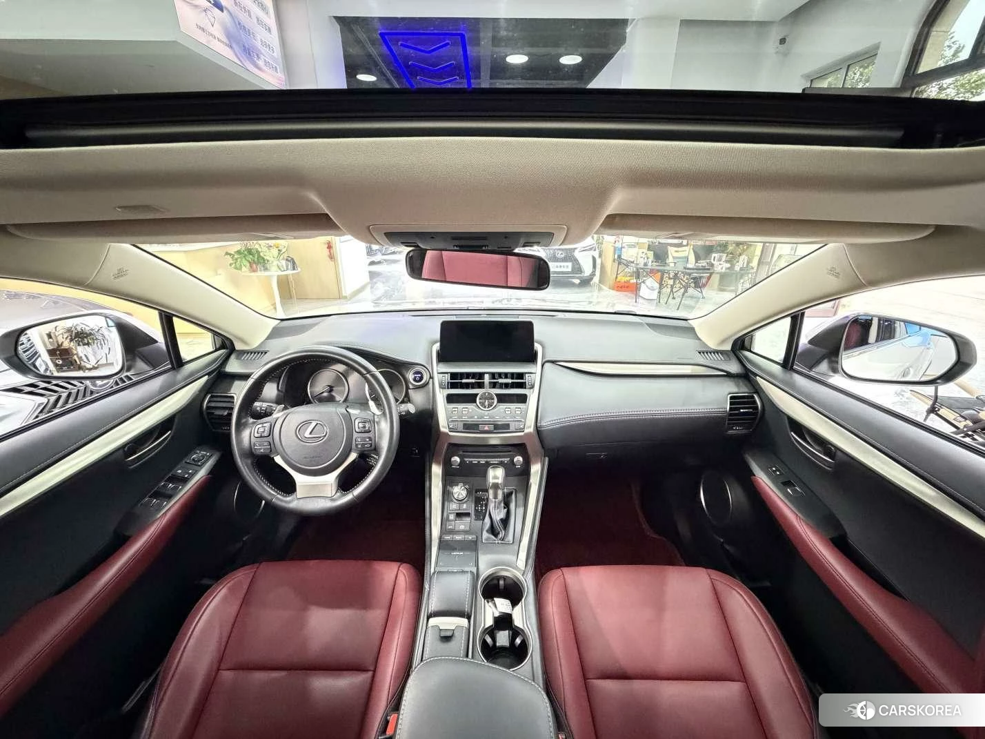 Lexus NX id 4512863 из Китая 20