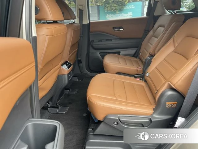 Nissan Exploring the land id 4277429 из Китая 19