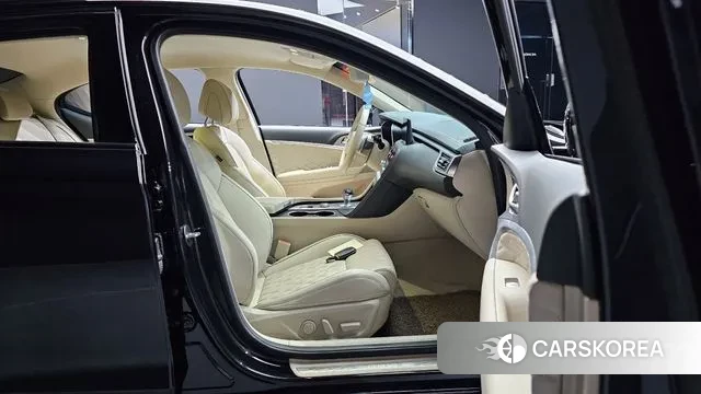 Genesis The New G70 id 2984706 из Кореи 20