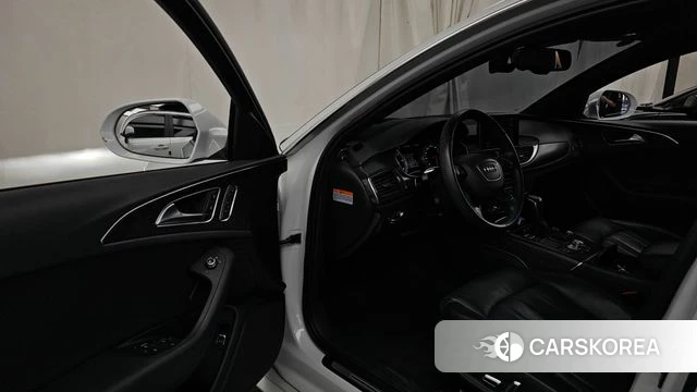 Audi New A6 id 4794956 из Кореи 33