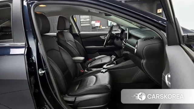 Kia Come New K3 id 3439964 из Кореи 20