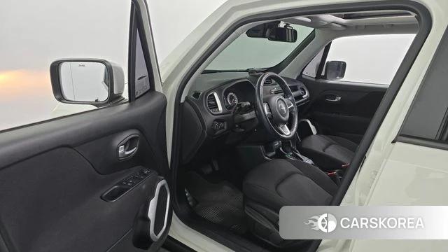 Jeep Renegade id 4536179 из Кореи 20