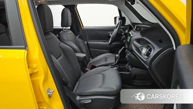 Jeep Renegade id 4871159 из Кореи 34