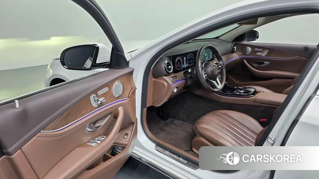 Mercedes-Benz E-Class W213 id 4465479 из Кореи 33