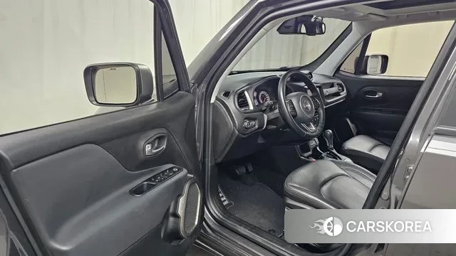 Jeep Renegade id 3660310 из Кореи 20