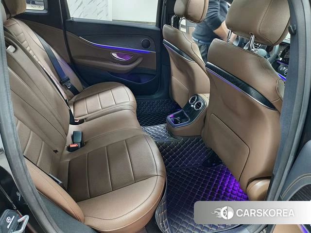 Mercedes-Benz E-class id 4307008 из Китая 11