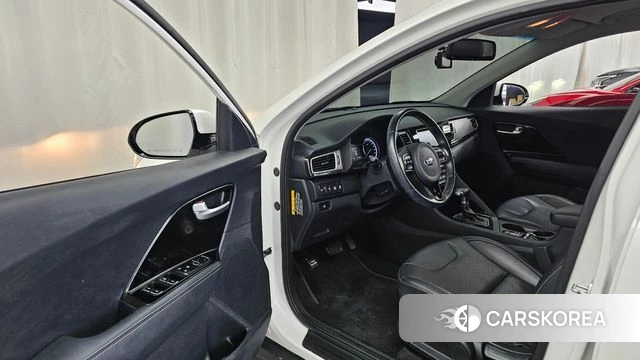 Kia Niro id 4595925 из Кореи 29