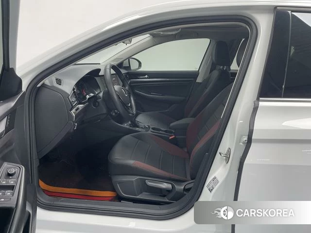 Volkswagen Bora id 4274366 из Китая 20