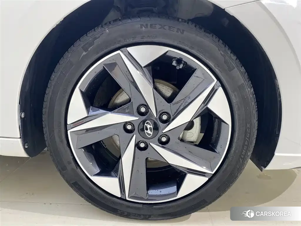 Hyundai Elantra id 4514215 из Китая 22