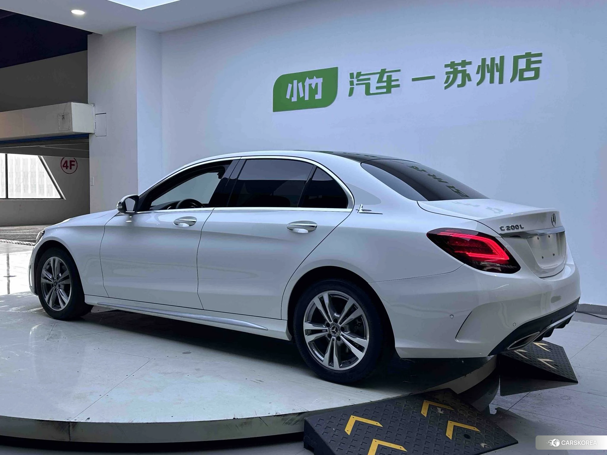 Mercedes-Benz Class C id 4492625 из Китая 21