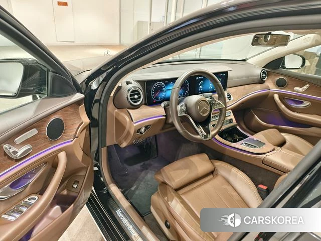 Mercedes-Benz E-class id 4256595 из Китая 12
