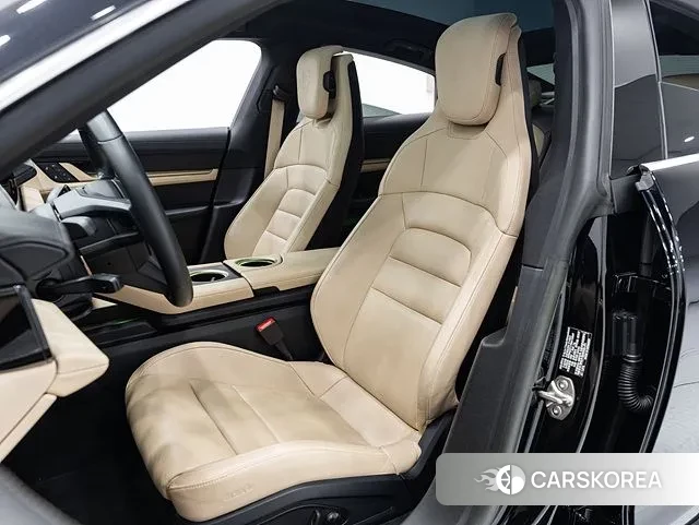 Porsche Taycan id 3420335 из Кореи 20