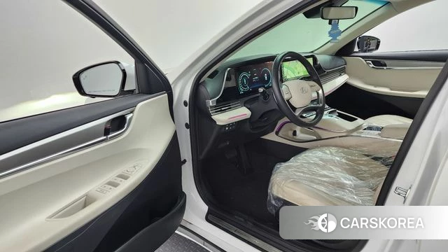 Hyundai The New Grandeur IG Hybrid id 3839551 из Кореи 20