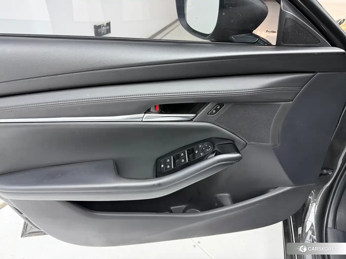 Mazda 3 id 4570792 из Китая 15