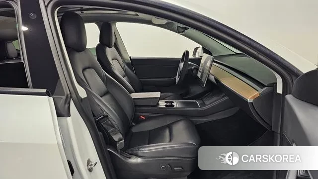 Tesla Model Y id 3621394 из Кореи 20