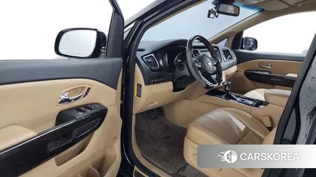 Kia The New Carnival id 3602235 из Кореи 20