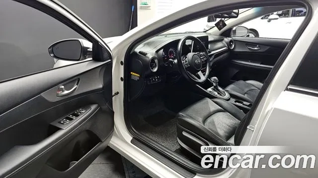 Kia Come New K3 id 2922179 из Кореи 20