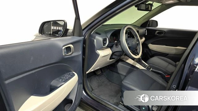 Hyundai Venue id 4879564 из Кореи 31