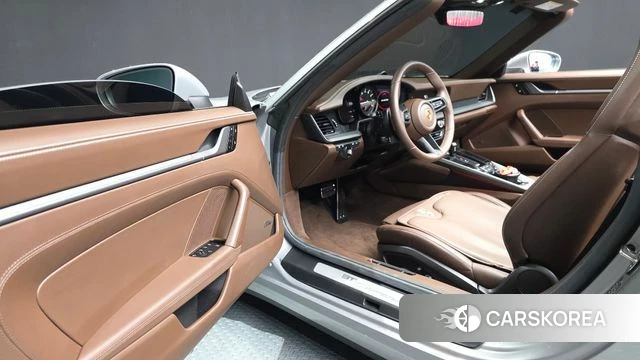 Porsche 911(992) id 4315173 из Кореи 20
