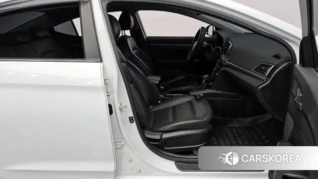 Hyundai Avante AD id 3484987 из Кореи 20