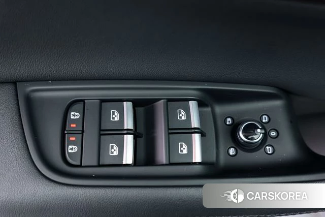Audi Q7 id 4275392 из Китая 28