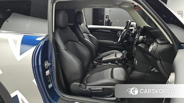 Mini Cooper id 4728235 из Кореи 31