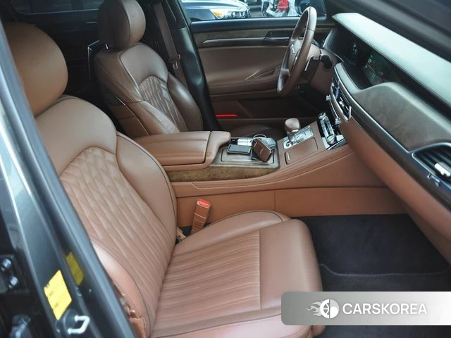 Genesis G90 id 4626077 из Кореи 20