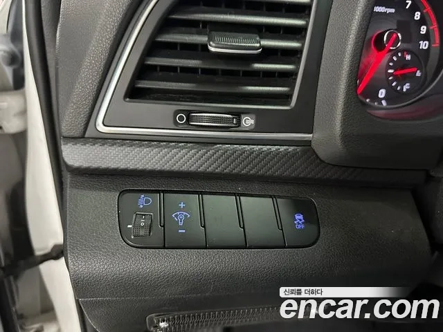 Hyundai Avante AD id 2917989 из Кореи 20