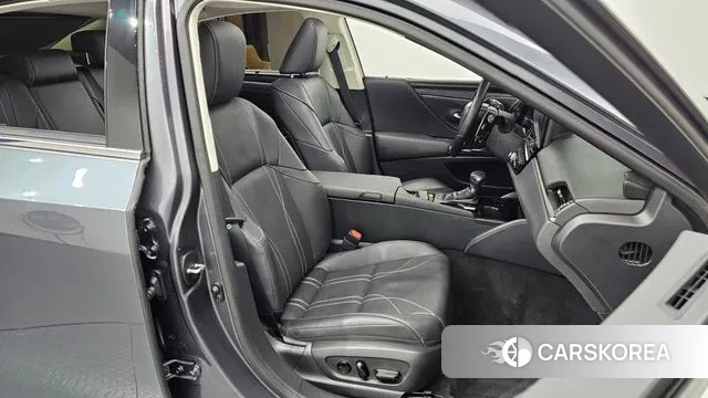 Lexus ES300h 7th generation id 3131624 из Кореи 20