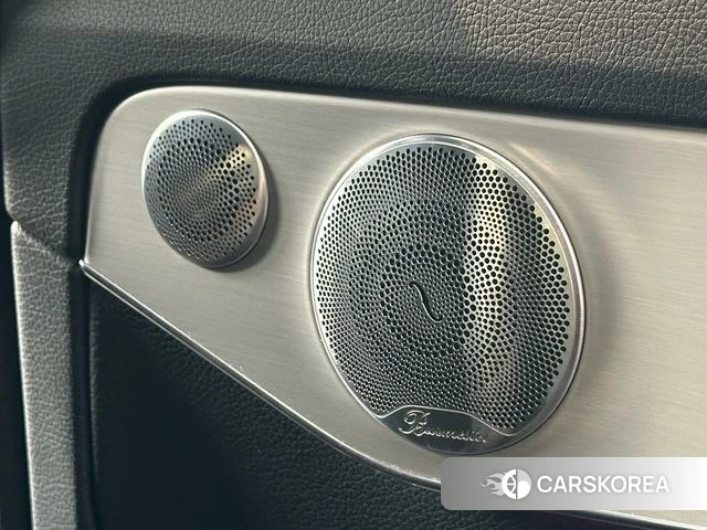Mercedes-Benz Class C id 4263744 из Китая 24