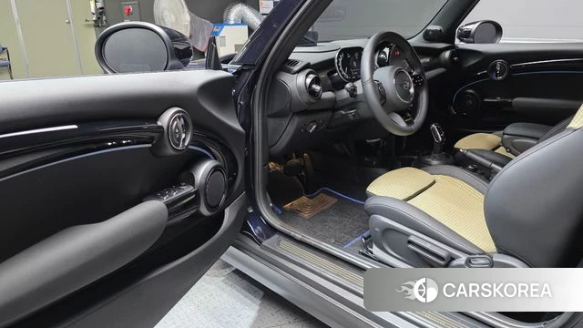Mini Cooper S Convertible id 4767839 из Кореи 33