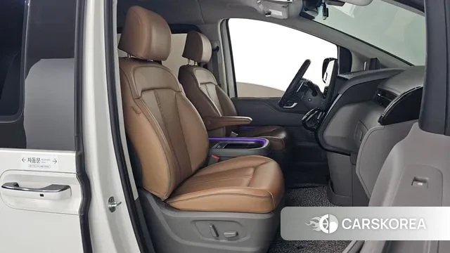 Hyundai Staria id 3740455 из Кореи 20