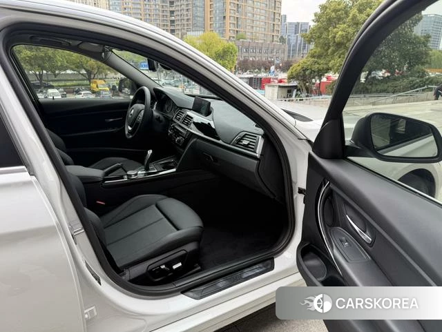 BMW 3 series id 4236276 из Китая 18