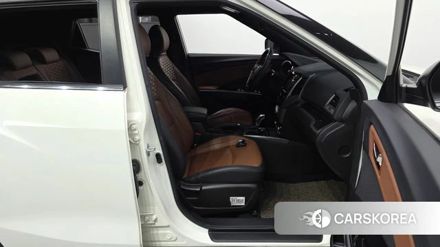 Ssangyong Tivoli Armor id 4900414 из Кореи 20