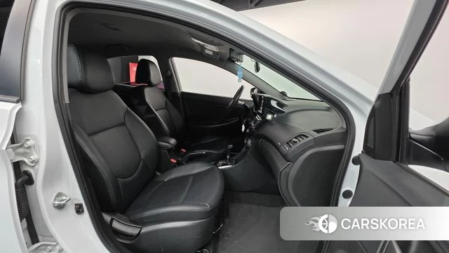 Hyundai Accent (New type) id 3936623 из Кореи 20