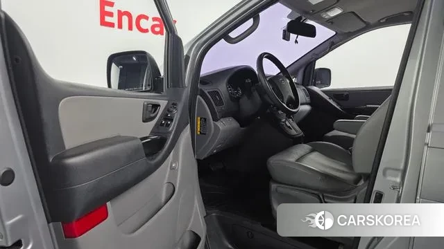 Hyundai The New Grand Starex id 3188186 из Кореи 20