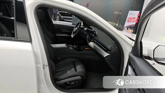 BMW 5 Series (G60) id 3415497 из Кореи 20