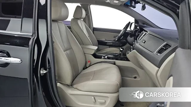 Kia All New Carnival id 3413453 из Кореи 20