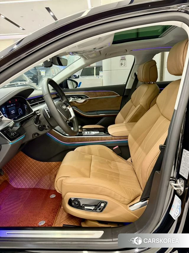 Audi A8 id 3944998 из Китая 12