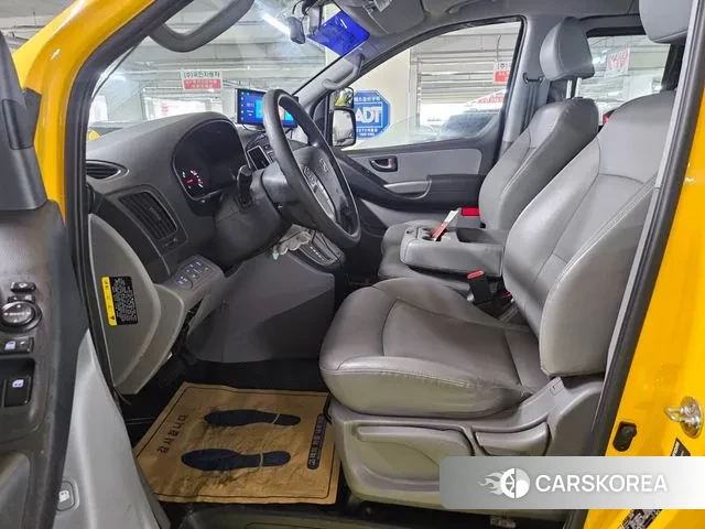 Hyundai The New Grand Starex id 3000495 из Кореи 18