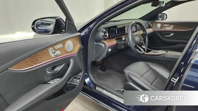 Mercedes-Benz E-Class W213 id 4490085 из Кореи 33