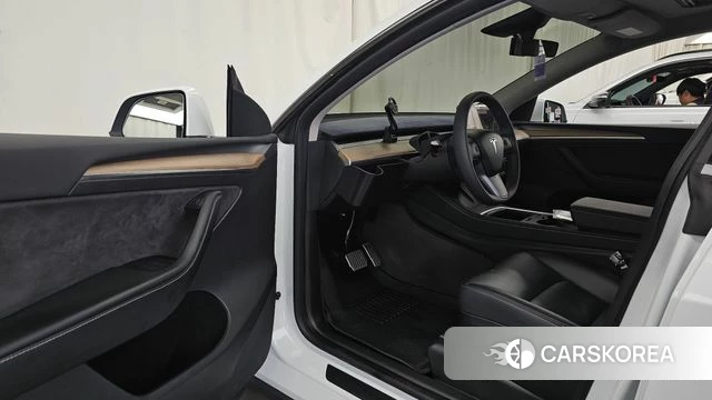 Tesla Model Y id 4571769 из Кореи 20