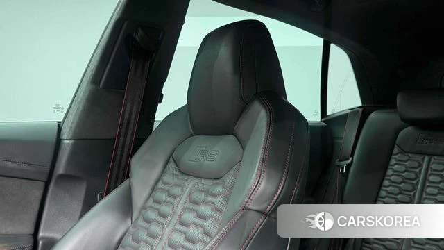 Audi RSQ8 (4M) id 4282859 из Кореи 13