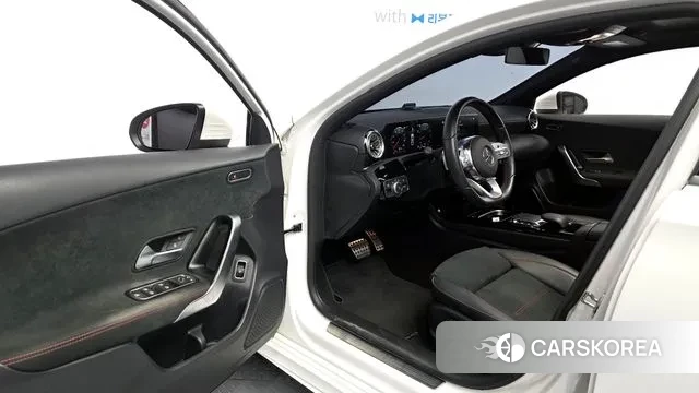 Mercedes-Benz A-Class W177 id 3787385 из Кореи 20