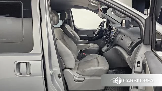 Hyundai The New Grand Starex id 3788703 из Кореи 20