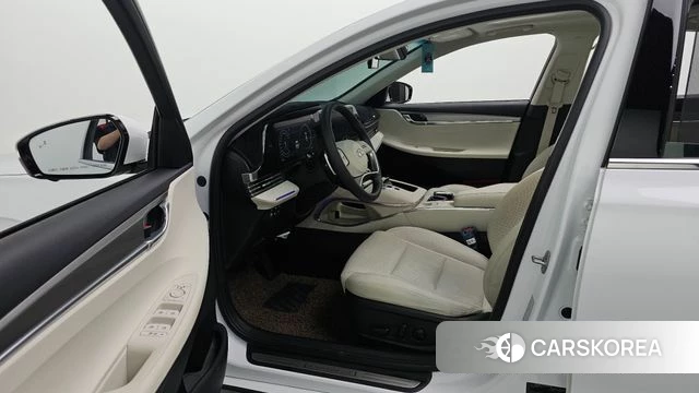 Hyundai The New Grandeur IG id 4302976 из Кореи 30