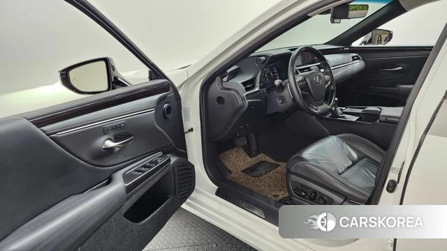 Lexus ES300h 7th generation id 3966357 из Кореи 20